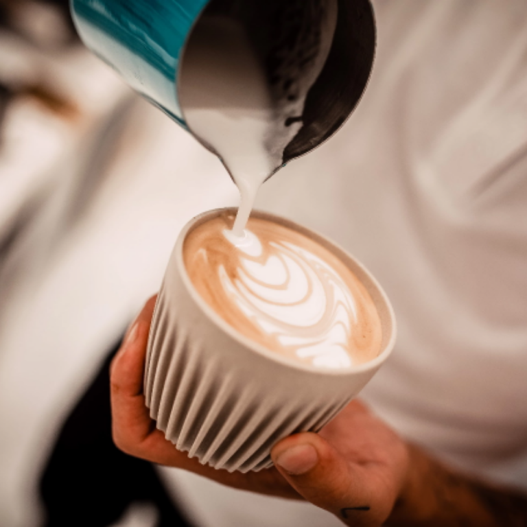 НОВ НАЧИН ДА ВИДИШ КАФЕТО СИ